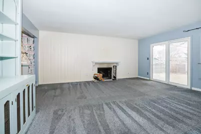 813 Highpoint Road, Normal, IL 61761 - Photo 13