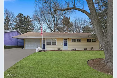 122 Joanne Lane, Dekalb, IL 60115 - Photo 1