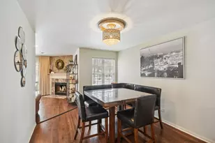 131 Willow Creek Ln, Willow Springs, IL 60480 - Photo 7