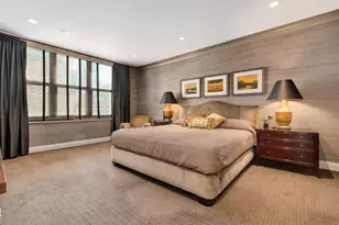 55 W Delaware Pl, Chicago, IL 60610 - Photo 39