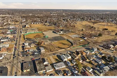 [Address not provided], Joliet, IL 60435 - Photo 19