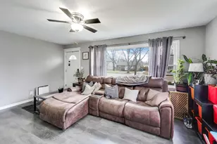 223 Oneill St, Joliet, IL 60436 - Photo 3