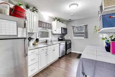 223 Oneill Street, Joliet, IL 60436 - Photo 5