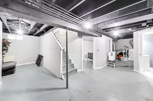 223 Oneill St, Joliet, IL 60436 - Photo 13