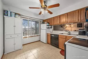 1354 N Sterling Ave, Palatine, IL 60067 - Photo 7