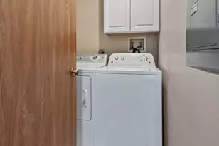 1354 N Sterling Ave, Palatine, IL 60067 - Photo 15