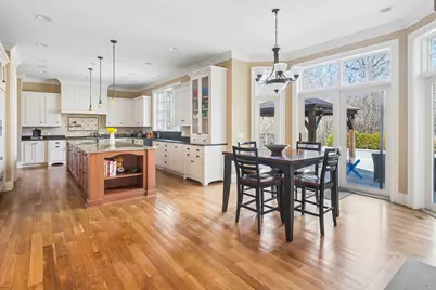 1300 Abington Cambs Drive, Lake Forest, IL 60045 - Photo 17