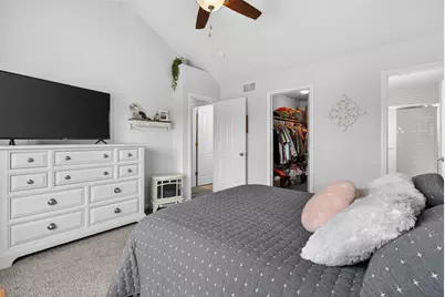 300 Arrowhead Drive, Minooka, IL 60447 - Photo 27