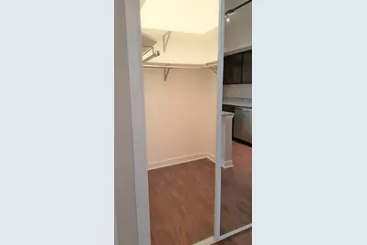 432 W Belmont Avenue #102, Chicago, IL 60657 - Photo 9