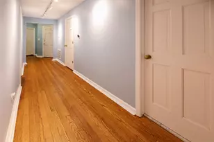 6042 N Kenmore Ave, Chicago, IL 60660 - Photo 17