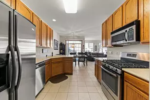 21302 Prince Lake Dr, Crest Hill, IL 60403 - Photo 11