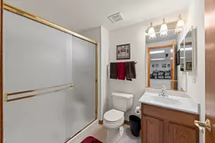 21302 Prince Lake Dr, Crest Hill, IL 60403 - Photo 27