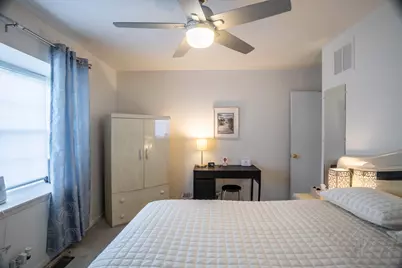 648 Dauphine Court #D, Elk Grove Village, IL 60007 - Photo 15