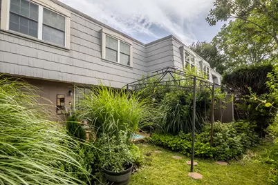 648 Dauphine Court #D, Elk Grove Village, IL 60007 - Photo 33