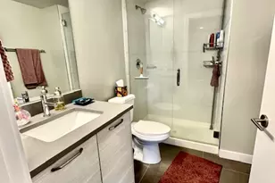 2407 W Eastwood Ave, Chicago, IL 60625 - Photo 9