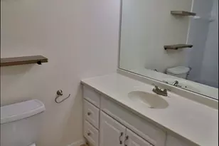 819 Mansfield Ct, Schaumburg, IL 60194 - Photo 15