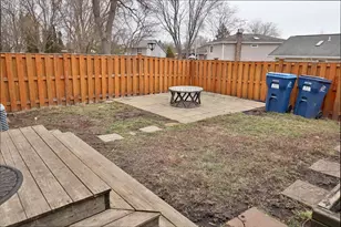 819 Mansfield Ct, Schaumburg, IL 60194 - Photo 21