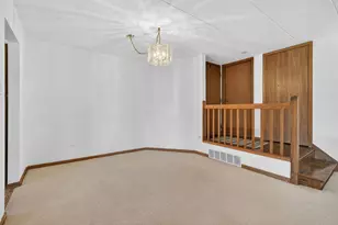 6419 Oak Forest Ave, Tinley Park, IL 60477 - Photo 5