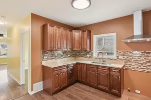 1404 N 36th Ave, Melrose Park, IL 60160 - Photo 11