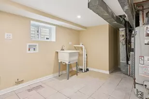 1404 N 36th Ave, Melrose Park, IL 60160 - Photo 33