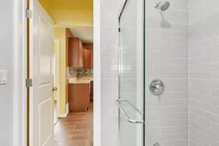 1404 N 36th Ave, Melrose Park, IL 60160 - Photo 15