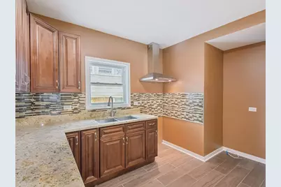 1404 N 36th Avenue, Melrose Park, IL 60160 - Photo 9