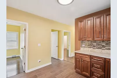 1404 N 36th Avenue, Melrose Park, IL 60160 - Photo 13
