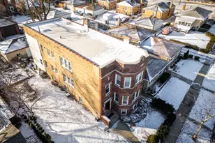 3927 Kirk St, Skokie, IL 60076 - Photo 3