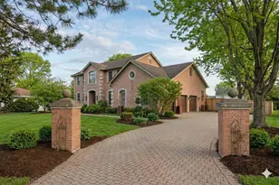 1087 Highland Ave, Lake Forest, IL 60045 - Photo 3