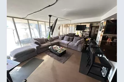 300 N State Street #2910, Chicago, IL 60654 - Photo 5