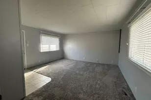 245 Robinson Dr, Morris, IL 60450 - Photo 7