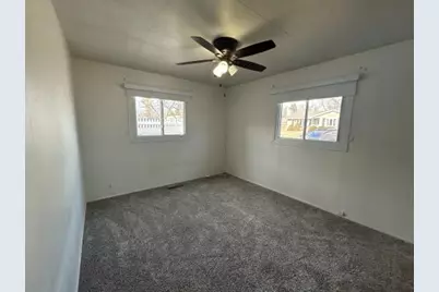 245 Robinson Drive, Morris, IL 60450 - Photo 5