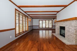 6 Pepper Wood Ct, Towanda, IL 61776 - Photo 5