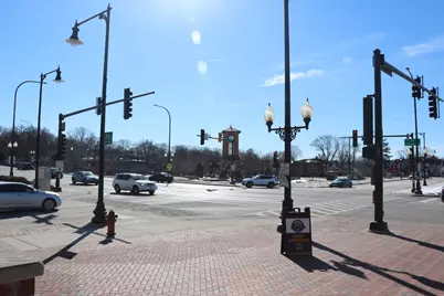 1 Main Street N, Algonquin, IL 60102 - Photo 7