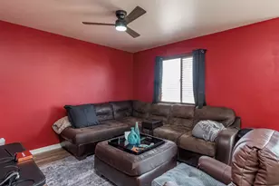 2020 Dawn Ln, Zion, IL 60099 - Photo 13