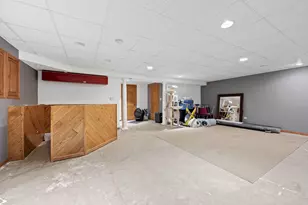 907 Thornwood Ct, Saint Charles, IL 60174 - Photo 25