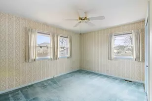 951 Lonsdale Rd, Elk Grove Village, IL 60007 - Photo 13