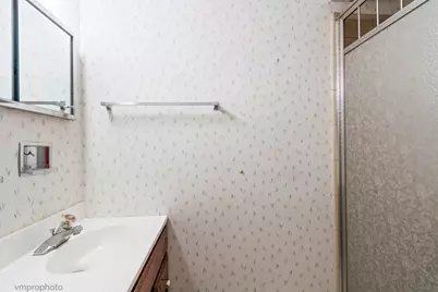 951 Lonsdale Road, Elk Grove Village, IL 60007 - Photo 17