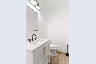 238 N Geneva Avenue, Elmhurst, IL 60126 - Photo 11