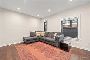 1448 W Roscoe St, Chicago, IL 60657 - Photo 3