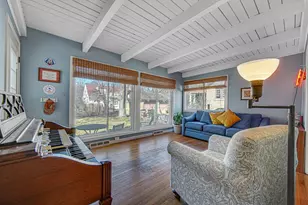 17852 Howe Ave, Homewood, IL 60430 - Photo 7