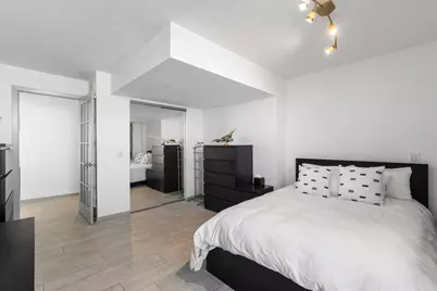 1255 N Sandburg Terrace #2912, Chicago, IL 60610 - Photo 19