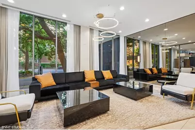 1255 N Sandburg Terrace #2912, Chicago, IL 60610 - Photo 3