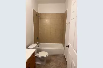 106 N Hamlin Avenue #A1, Chicago, IL 60624 - Photo 11