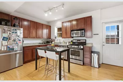 2200 W Winona Avenue #2, Chicago, IL 60625 - Photo 13