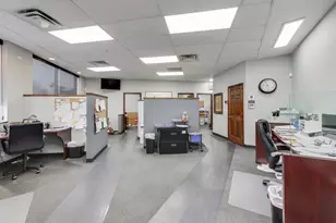 5696 N Milwaukee Ave, Chicago, IL 60646 - Photo 3