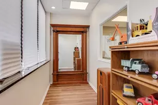 5696 N Milwaukee Ave, Chicago, IL 60646 - Photo 21