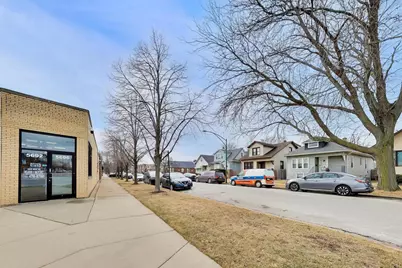 5696 N Milwaukee Avenue, Chicago, IL 60646 - Photo 25