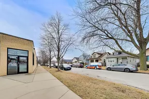 5696 N Milwaukee Ave, Chicago, IL 60646 - Photo 25