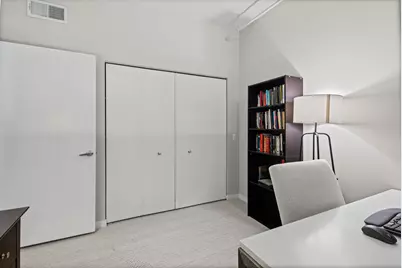 873 N Larrabee Street #605, Chicago, IL 60610 - Photo 17